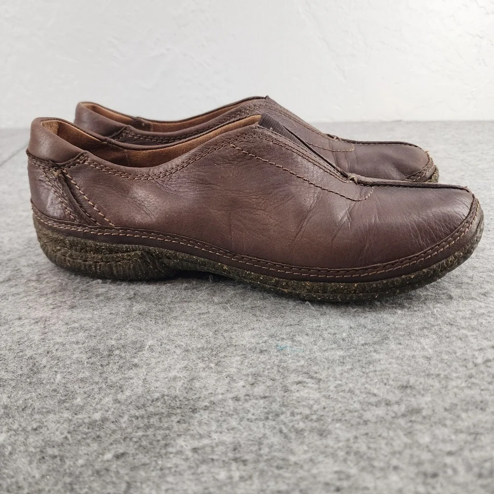 Clarks Artisan Brown Leather Slip On Comfort Loafers Womens 9.5M 84473